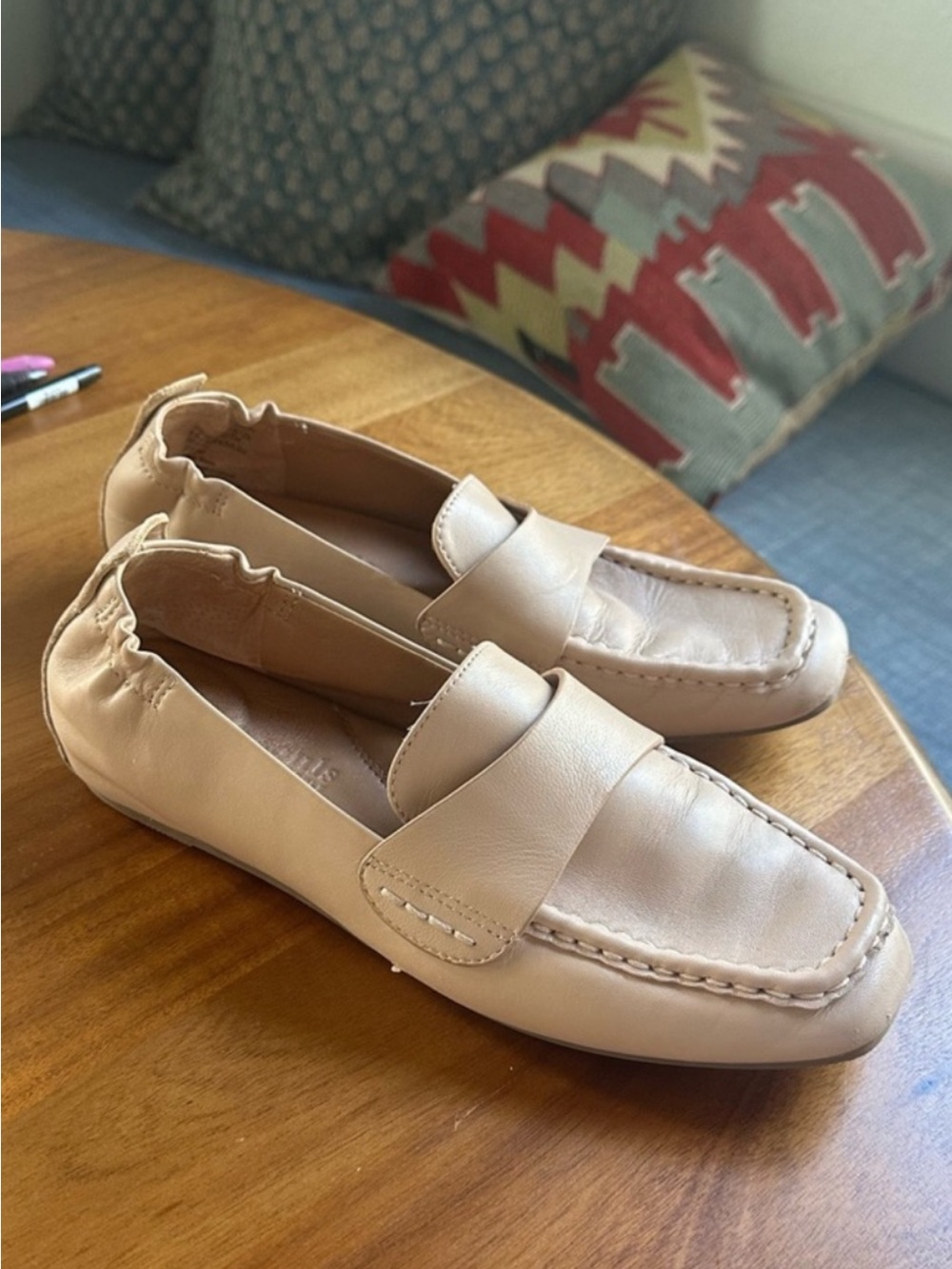 Gentle Souls by Kenneth Cole leather loafer size 8 1/2